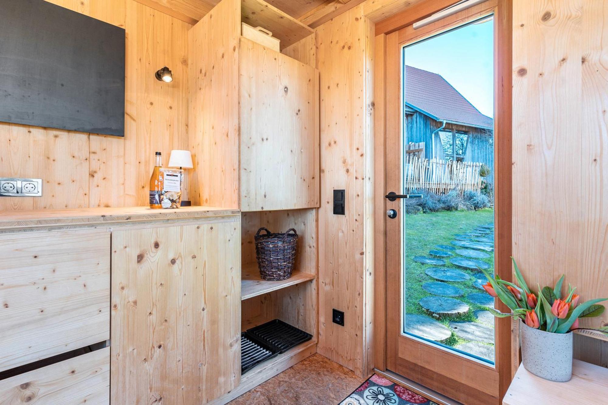 Tiny Houses Der Dorfscheune Bieselsberg Exterior photo